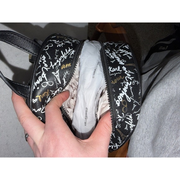 Karl Lagerfeld Paris Medium‎ Backpack Black Gold AOP Script L5GK48CJ NWT $198 - Picture 6 of 10